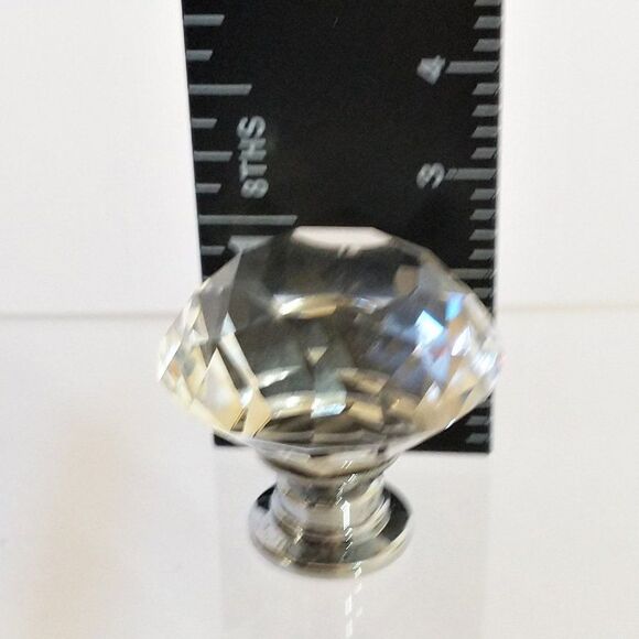 New Five Crystal Glass Knobs 30mm Diamond Shape Clear Glass NIB - Picture 4 of 7